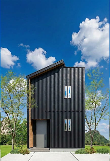 EXTERIOR 02